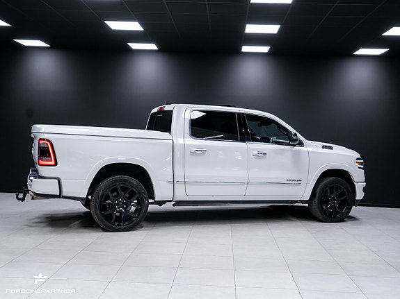 Dodge RAM 1500 10 of 30