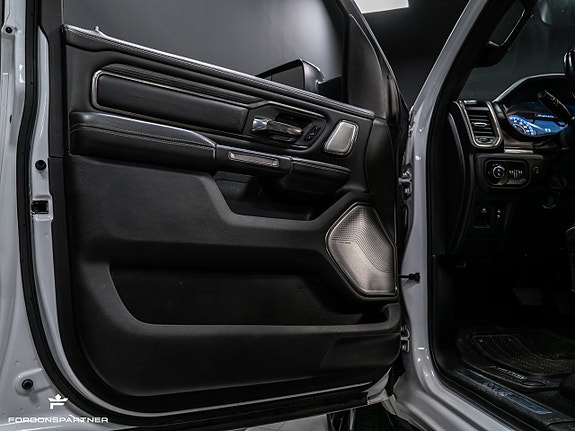Dodge RAM 1500 22 of 30