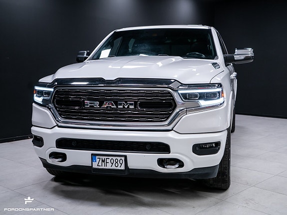 Dodge RAM 1500 5 of 5