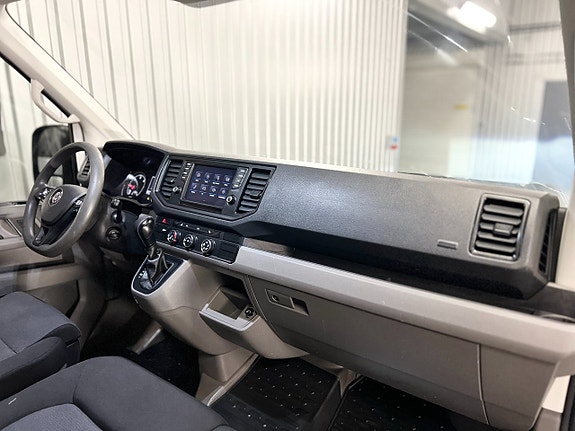 Volkswagen Crafter 5 of 5