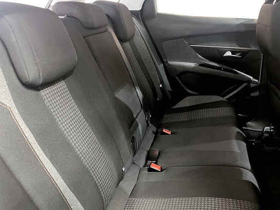 Peugeot 3008 12 of 15