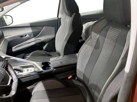 Peugeot 3008 5 of 5