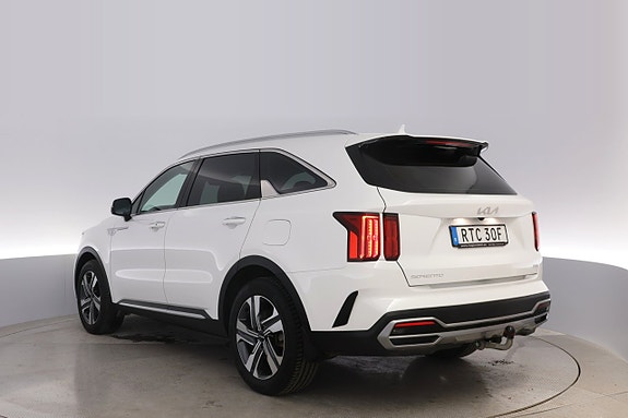 Kia Sorento 5 of 23