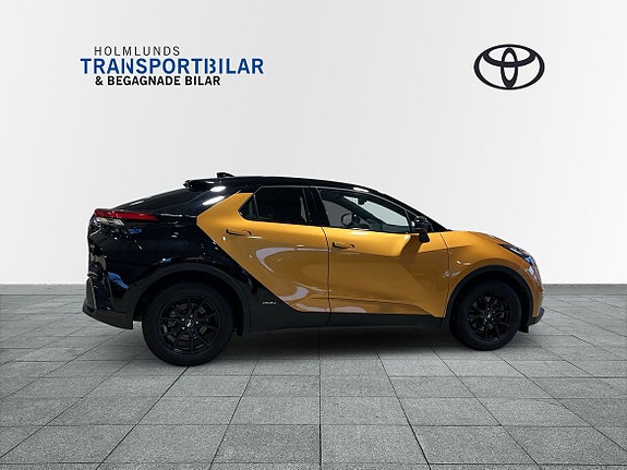 Toyota C-HR 17 of 29