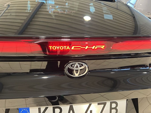Toyota C-HR 20 of 29