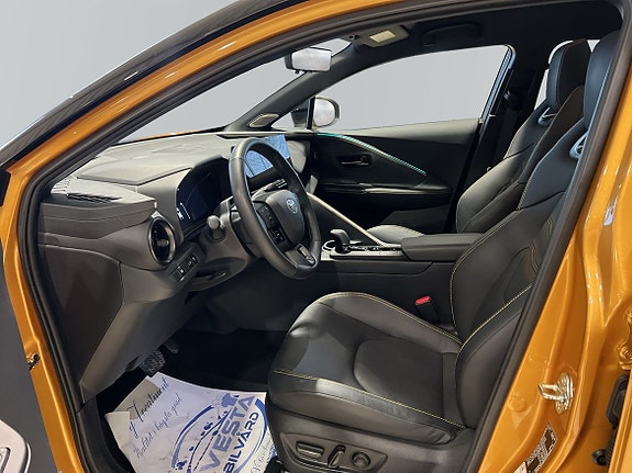 Toyota C-HR 12 of 29