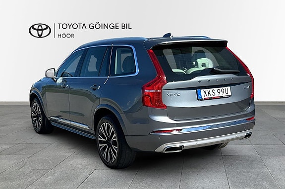 Volvo XC90 2 of 5