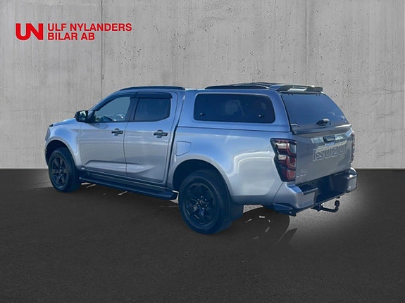 Isuzu XRX 2 of 15