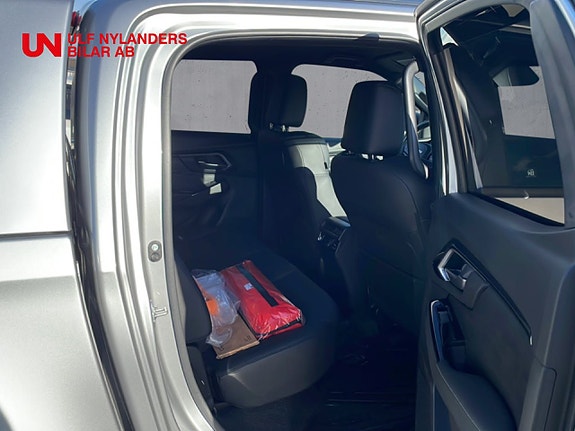 Isuzu XRX 11 of 15