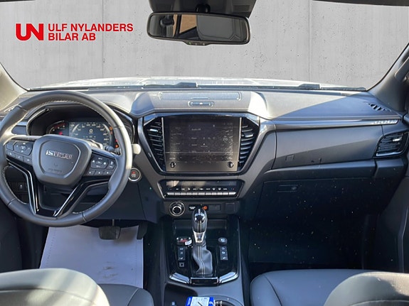 Isuzu XRX 12 of 15