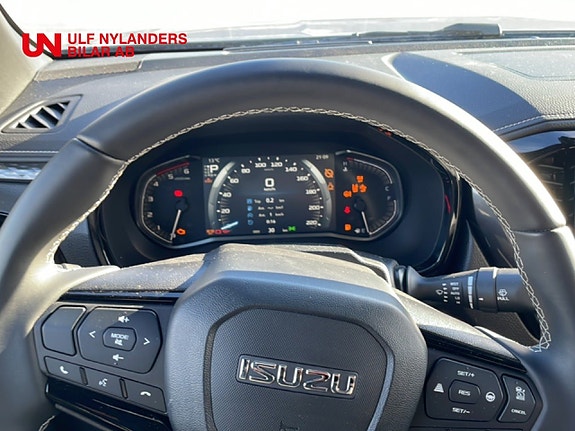Isuzu XRX 13 of 15