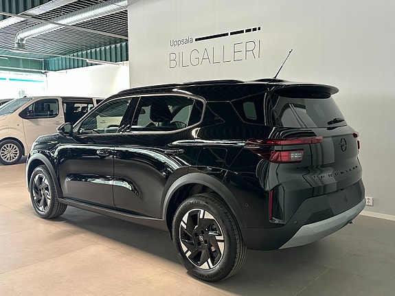 Opel Frontera 2 of 5