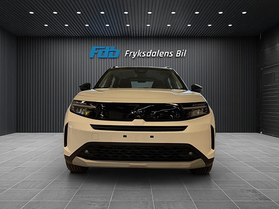Opel Frontera 2 of 5