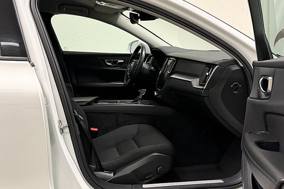 Volvo V60 25 of 27