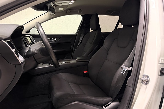 Volvo V60 7 of 27