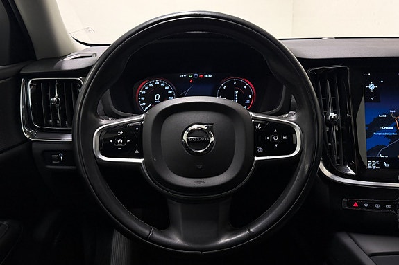 Volvo V60 17 of 27