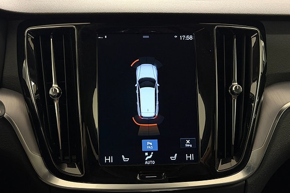 Volvo V60 13 of 27