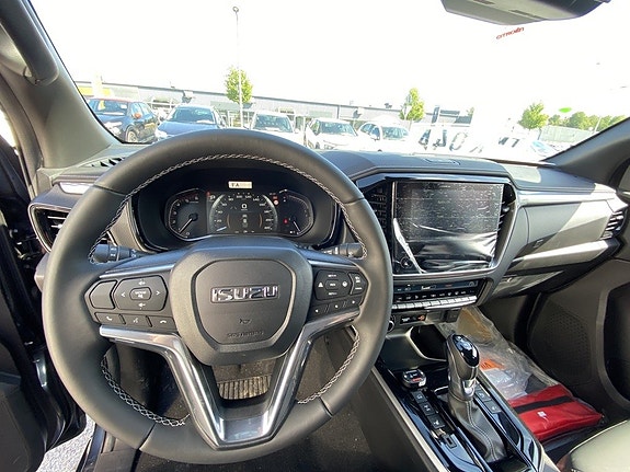 Isuzu D-max 5 of 12