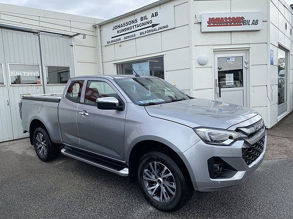 Isuzu D-max 2 of 12