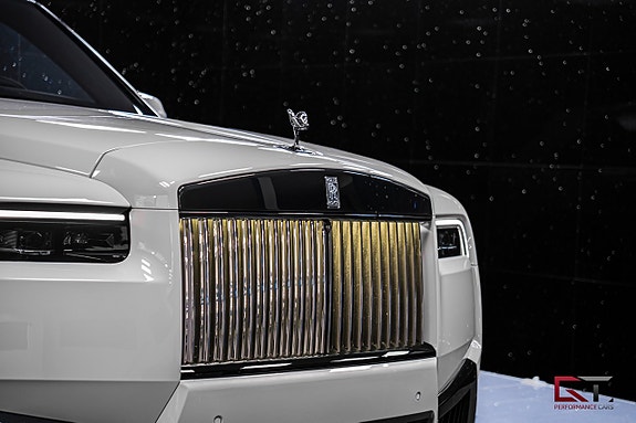 Rolls Royce Cullinan 4 of 5
