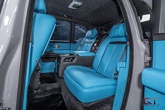 Rolls Royce Cullinan 22 of 27