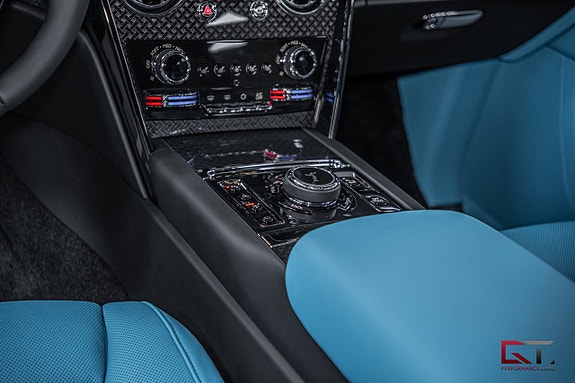 Rolls Royce Cullinan 19 of 27