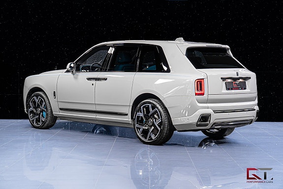 Rolls Royce Cullinan 7 of 27