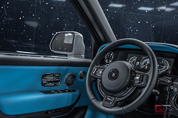 Rolls Royce Cullinan 25 of 27