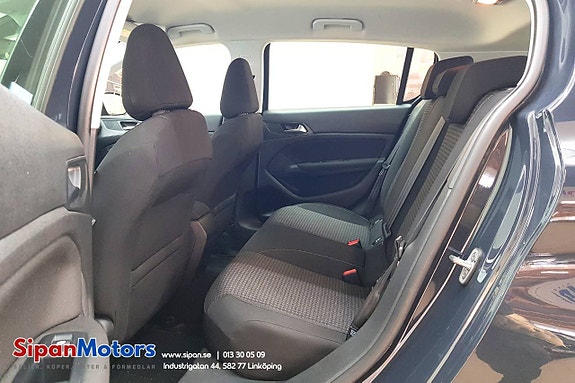 Peugeot 308 12 of 21