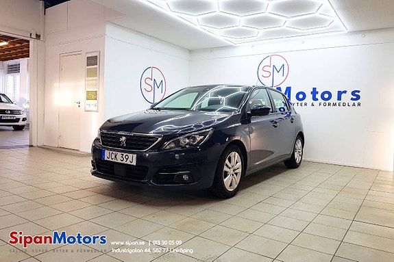 Peugeot 308 2 of 5