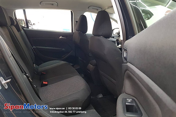 Peugeot 308 11 of 21