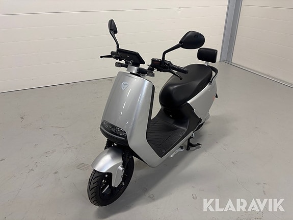 Elmoped Yadea G5