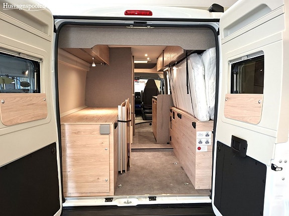 Dethleffs Globetrail 640 ES Active Automat 14 of 15