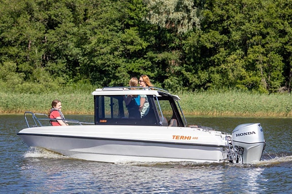 Terhi 480 Cabin -2026 med Honda BF60 och Komfortpaket