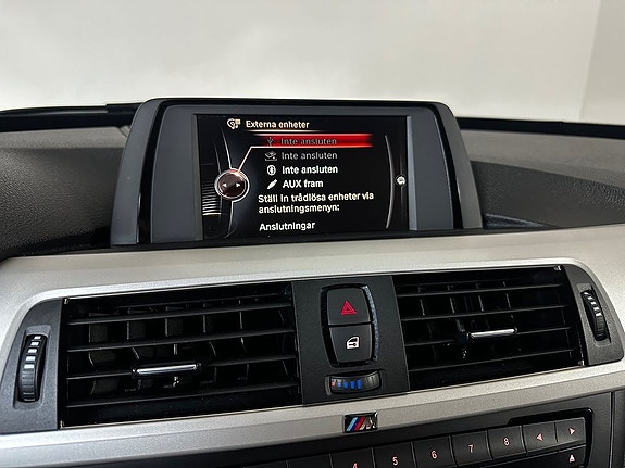 BMW 320 14 of 19