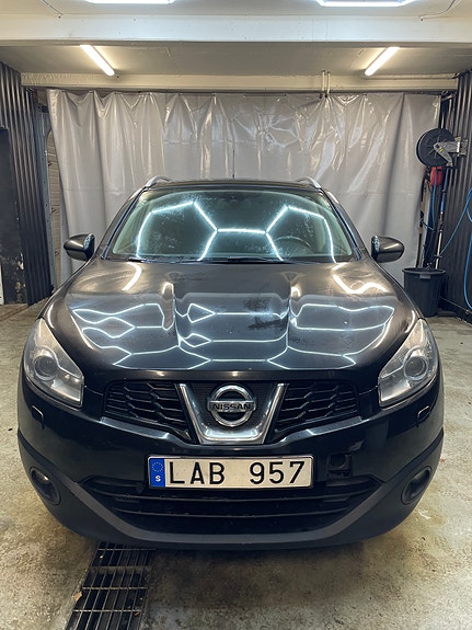 Nissan Qashqai 2 of 5