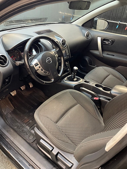 Nissan Qashqai 4 of 5