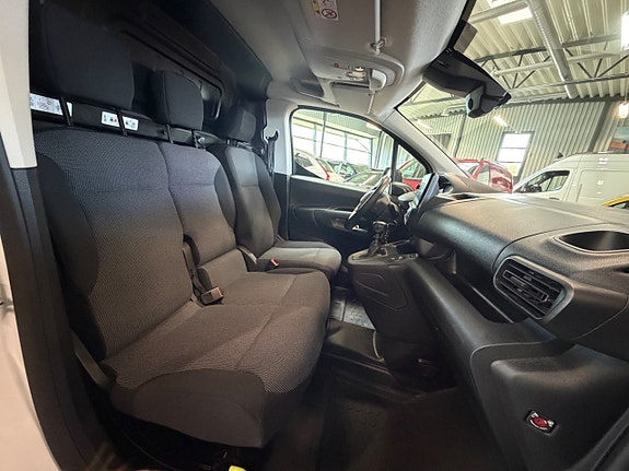Peugeot Partner 4 of 5