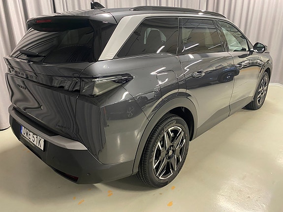 Peugeot 5008 4 of 5