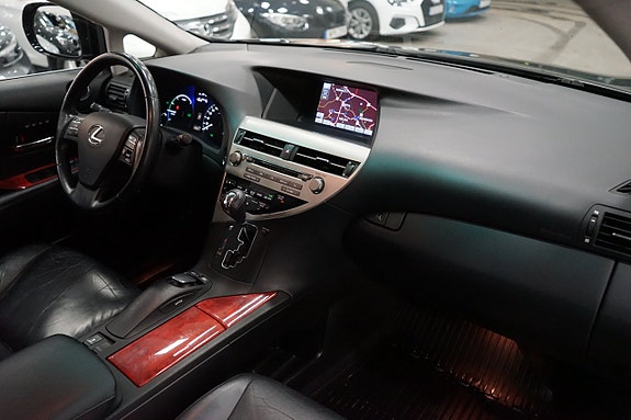 Lexus RX450h 18 of 22