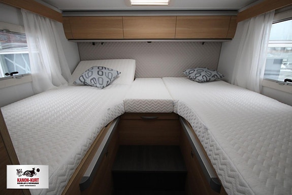 Adria Matrix 670 SL 60Y Edition 9 of 20