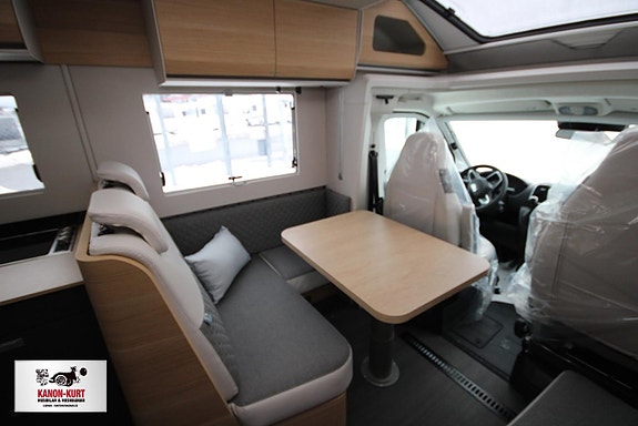 Adria Matrix 670 SL 60Y Edition 13 of 20