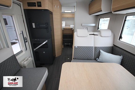 Adria Matrix 670 SL 60Y Edition 4 of 20