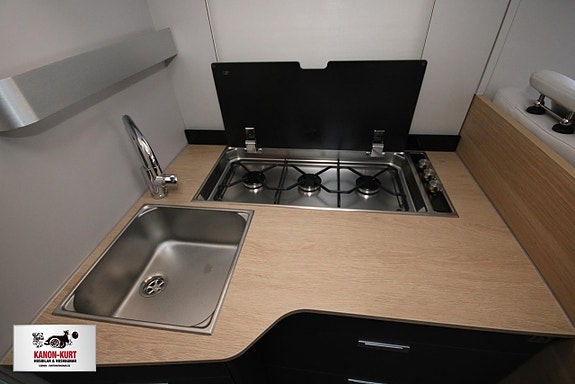 Adria Matrix 670 SL 60Y Edition 15 of 20