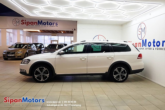 Volkswagen Passat Alltrack 6 of 26