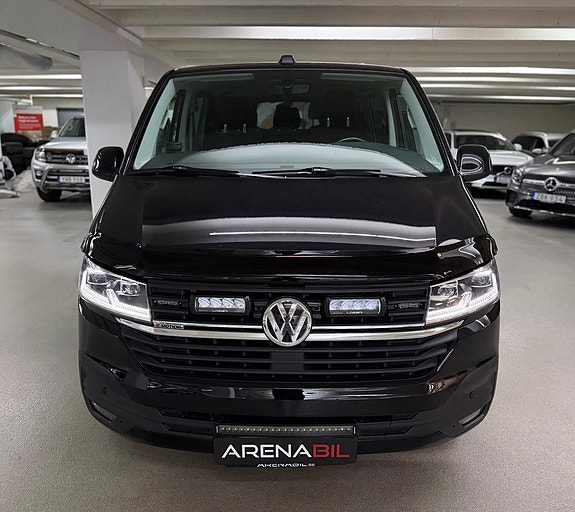 Volkswagen Transporter 12 of 26