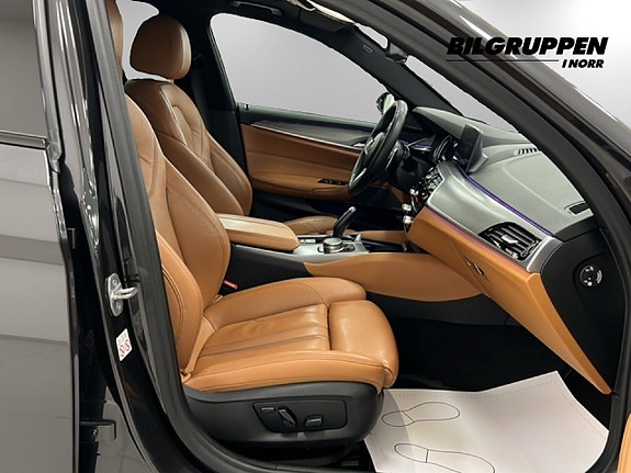 BMW 520d 15 of 21