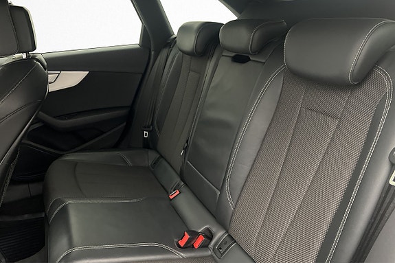 Audi A4 25 of 27