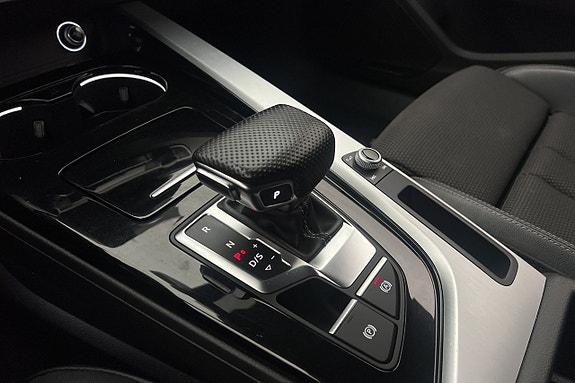Audi A4 21 of 27