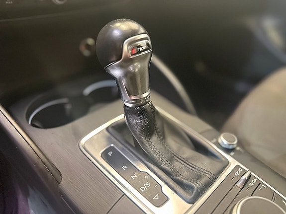 Audi A3 8 of 11